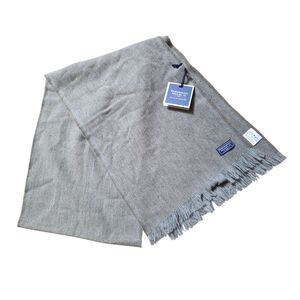 Faribault Woolen Mill Company Gray 100% Wool Fringe Scarf NWT Herringbone Mocha